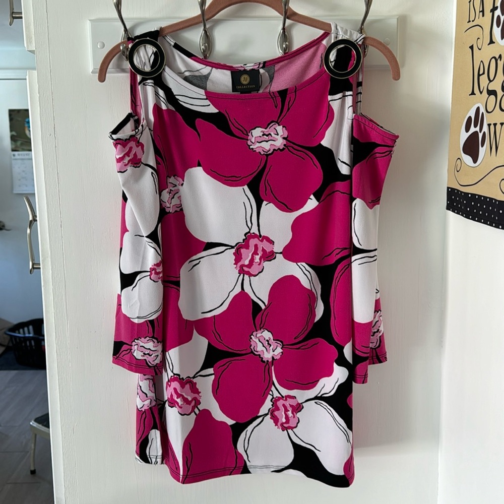 JM Collection Women’s Cold Shoulder Top